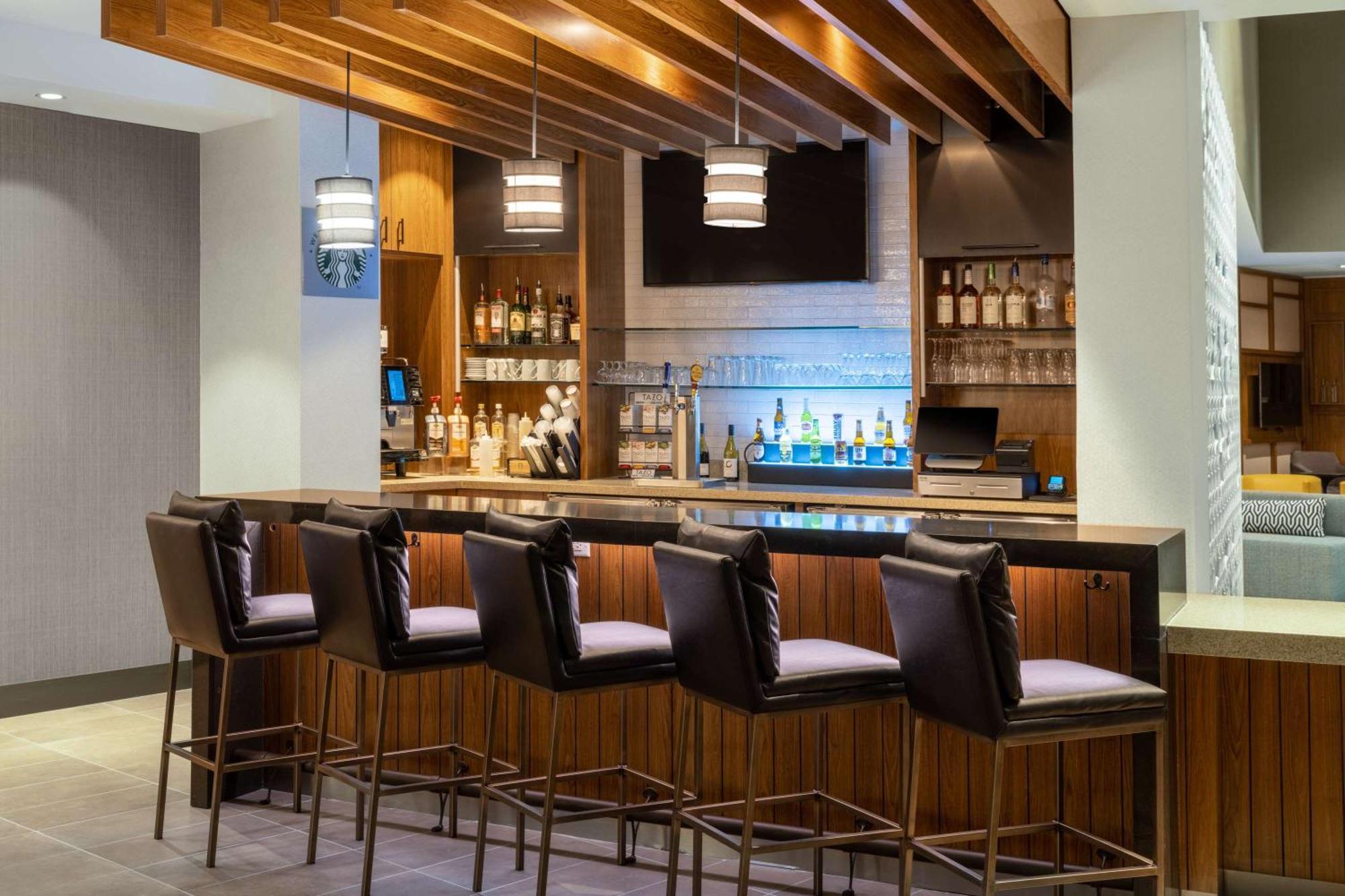 Hyatt Place Fort Worth-Alliance Town Center Екстериор снимка