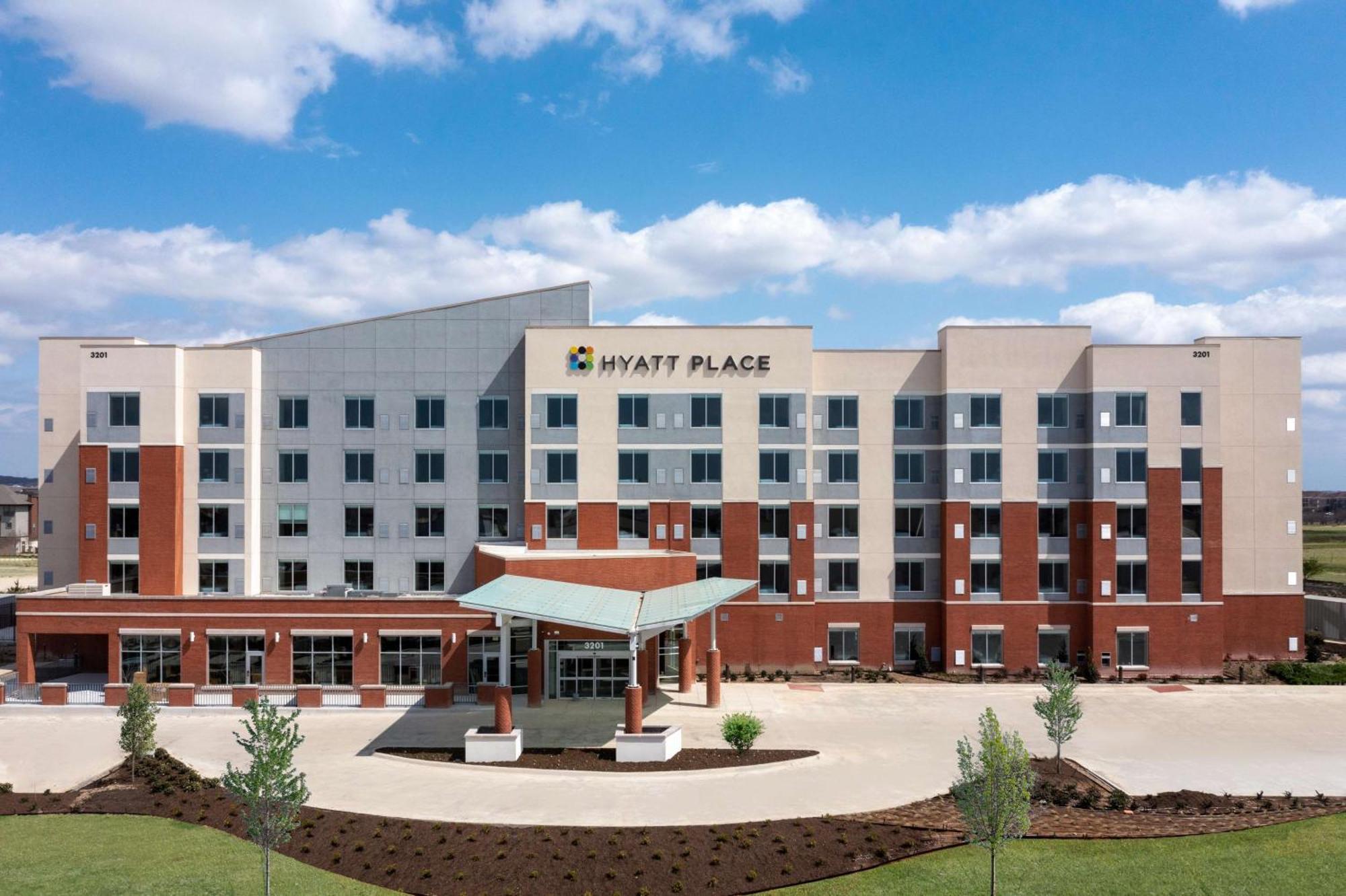 Hyatt Place Fort Worth-Alliance Town Center Екстериор снимка